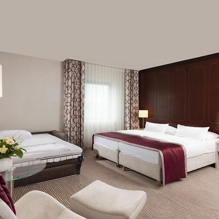 Maritim Hotel Bonn Room photo